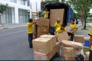 Lựa chọn vận chuyển văn phòng trọn gói Kiến Vàng