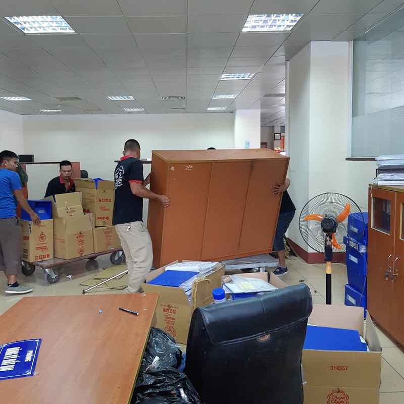 Thông báo tới cơ quan thuế và đối tác về việc chuyển văn phòng tới địa chỉ mới